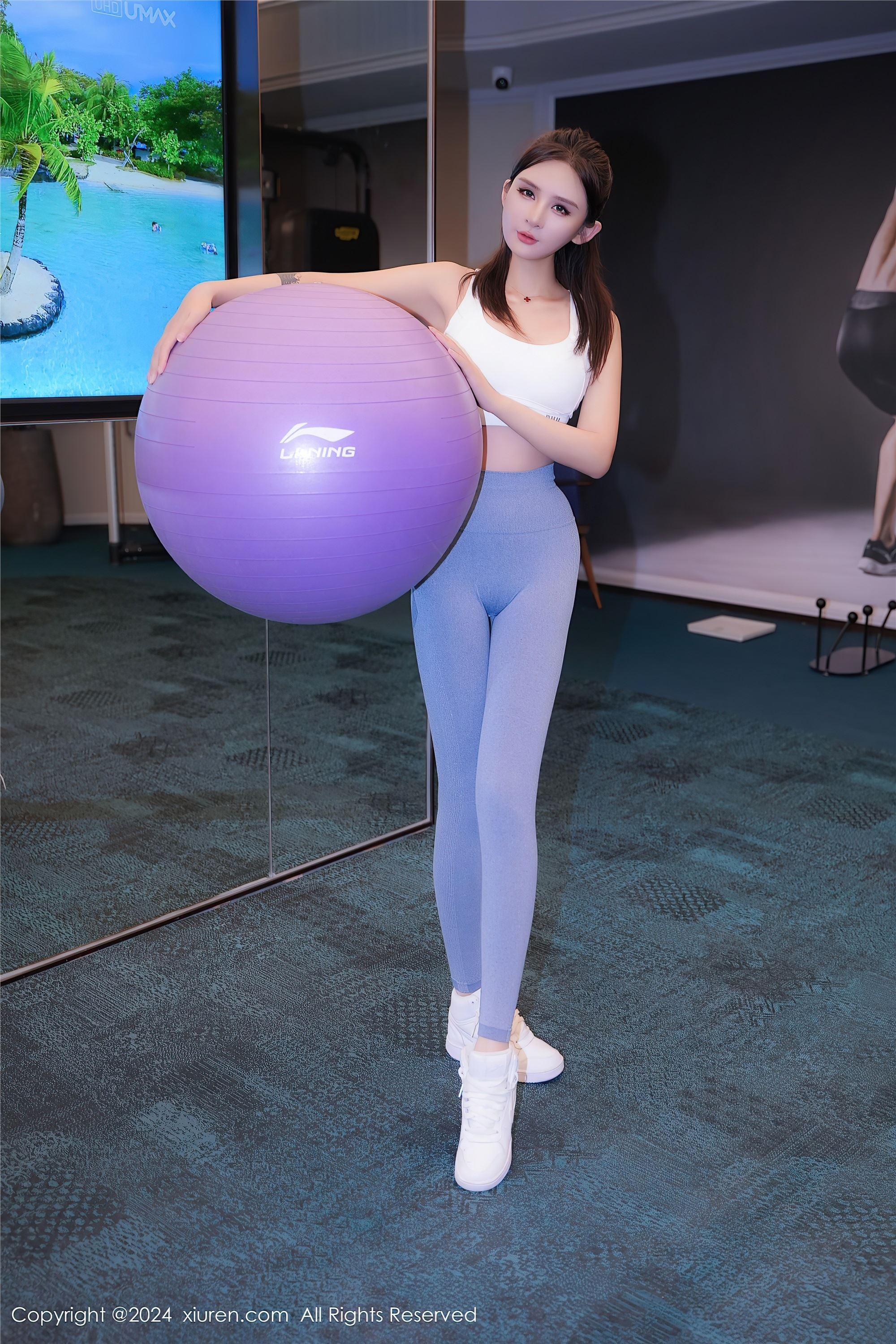 Xiuren秀人网 2024.11.07 NO.9407 Emily尹菲